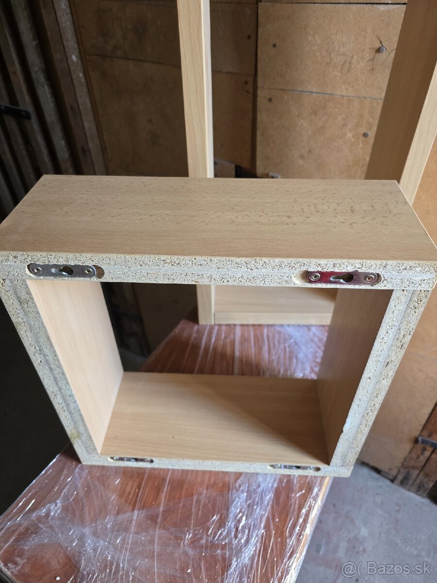 nastenna policka 2ks - 6