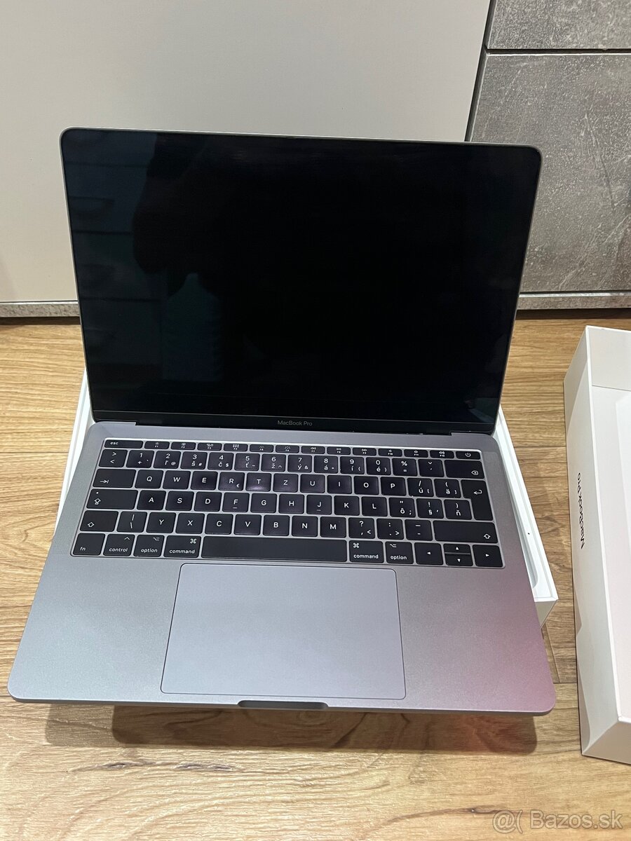 MacBook PRO 13 - 6