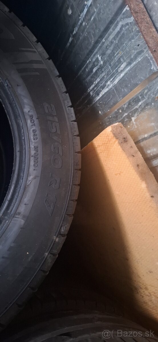 Pneumatiky 215/60r17c vredestein - 6