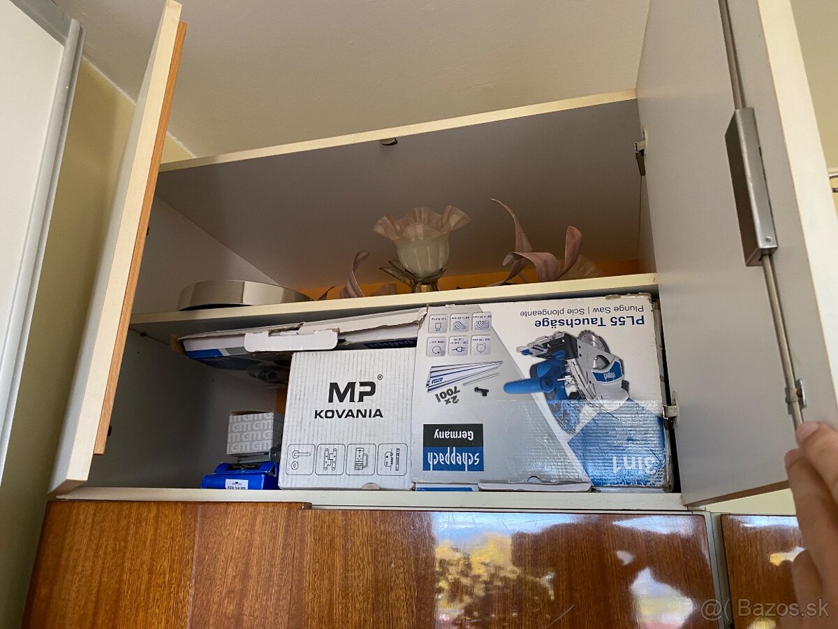 Šatníková skriňa - 6