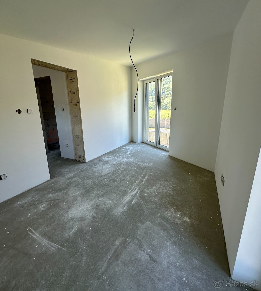 Predaj 5 izbového rodinného domu ZNÍŽENA CENA - 6