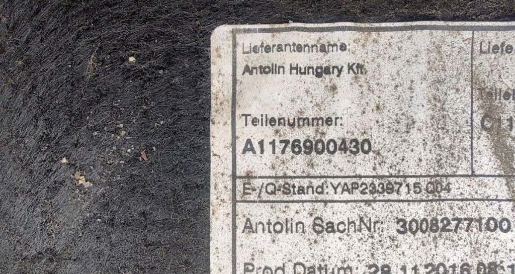 Mercedes CLA W117 C117 A117 - podblatnik nadkolie susplech - 6