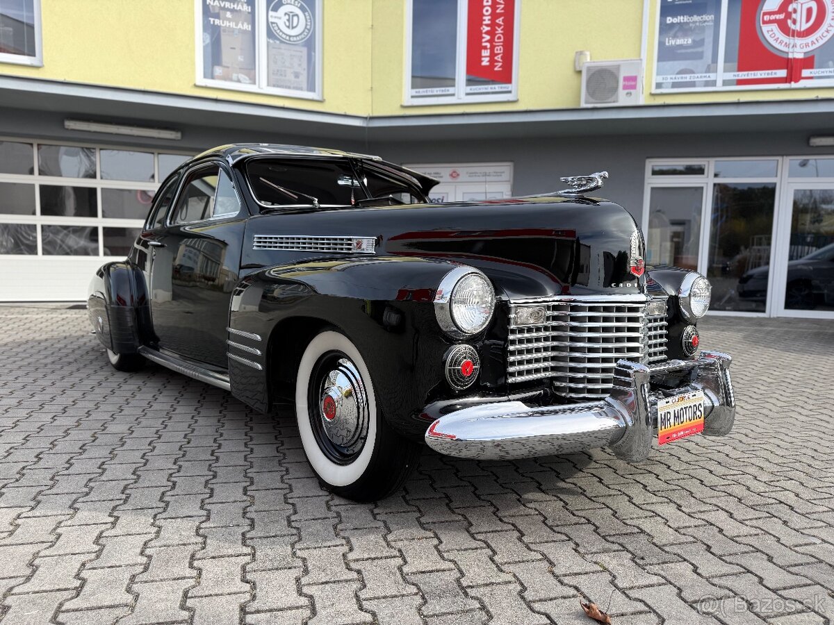 1941 Cadillac Series 62 Coupe - 6