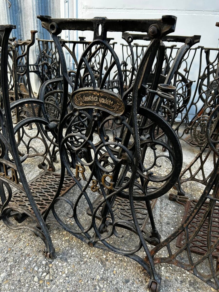 Singer - podstavec šijacieho stroja - 6