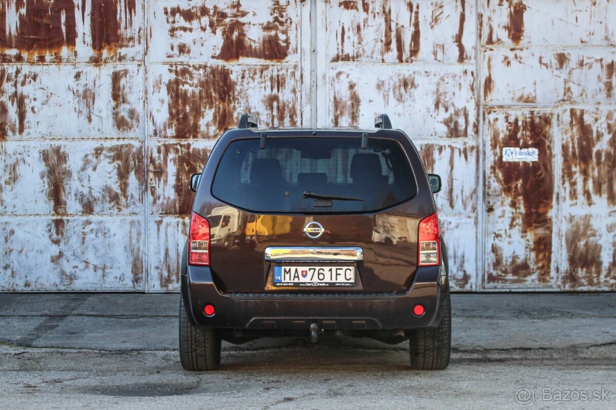 Nissan Pathfinder 3.0 V6 A/T 7MIEST - 6