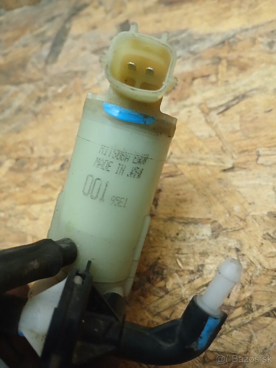 Mazda 2 čerpadlo ostrekovačov MITSUBA - 6