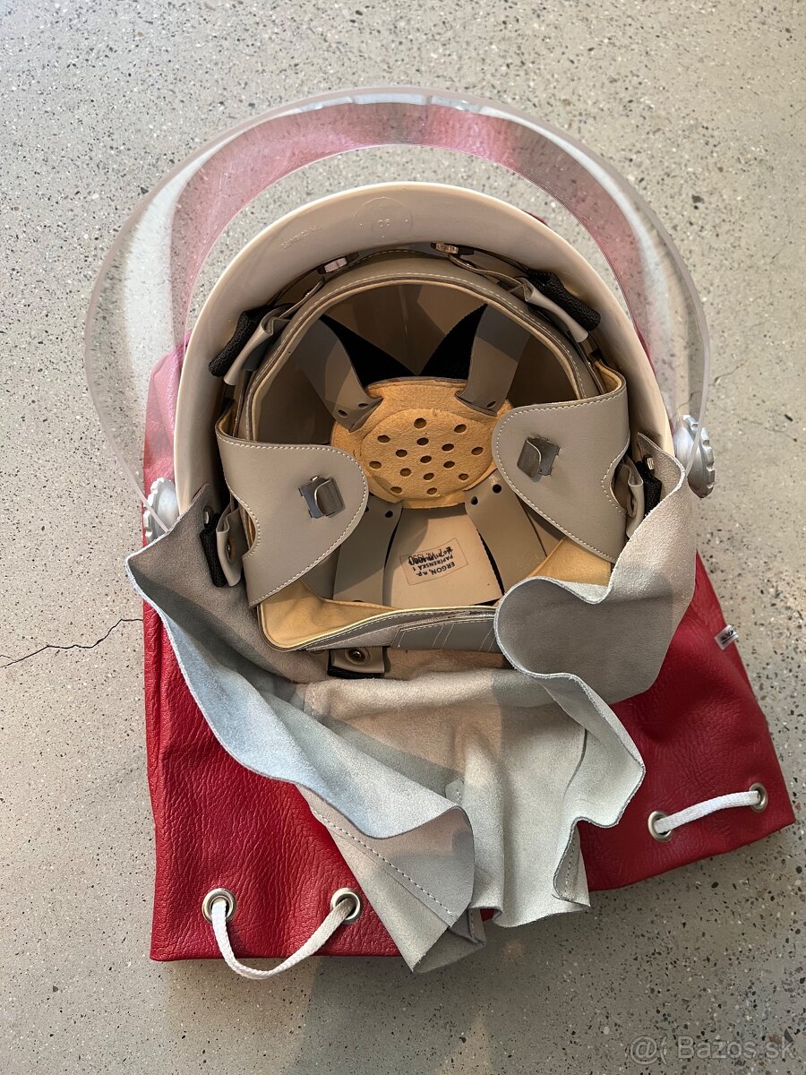 Hasičská prilba - 6