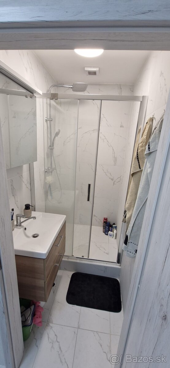 1izbový byt - juh Topoľčany 450eur - 6