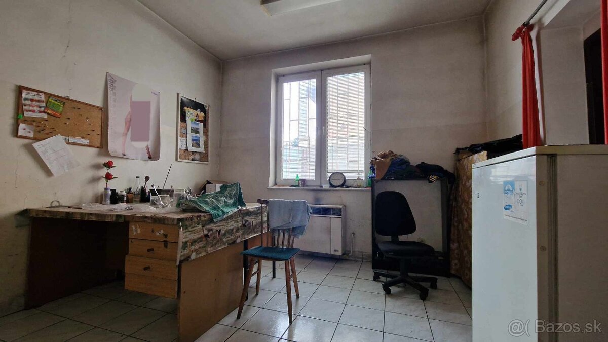 VÝROBNÁ HALA - LEVICE - 6