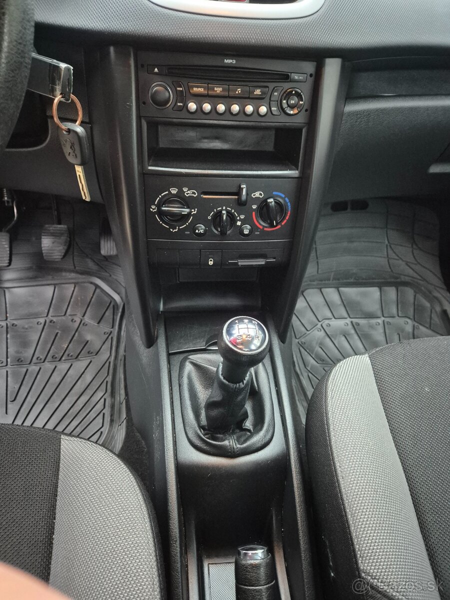 Predam Peugeot 207 1.4 - 6