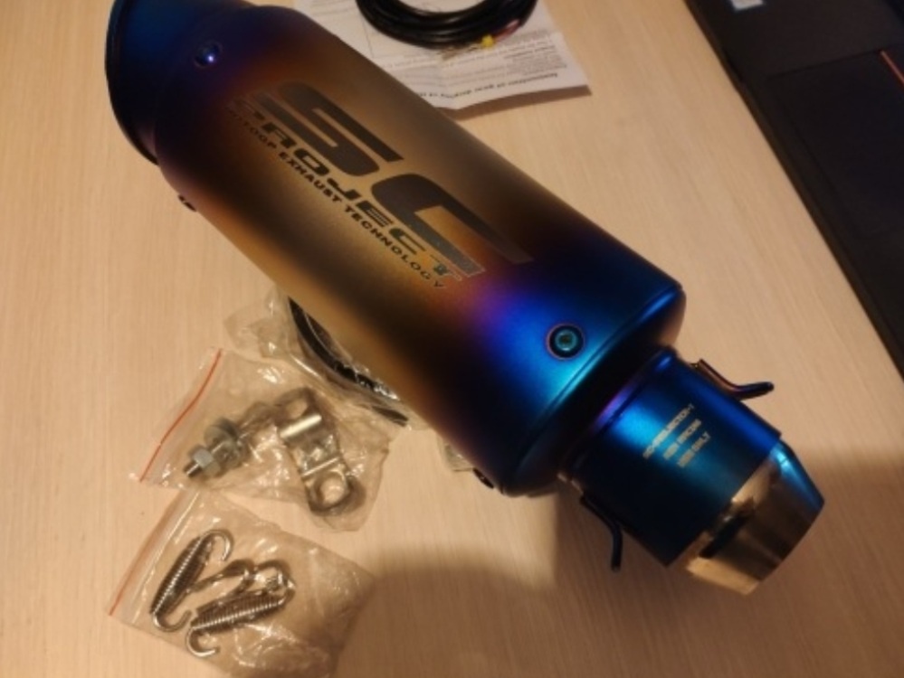 Na predaj Športový ladený univerzálny nerezový moto výfuk - 6