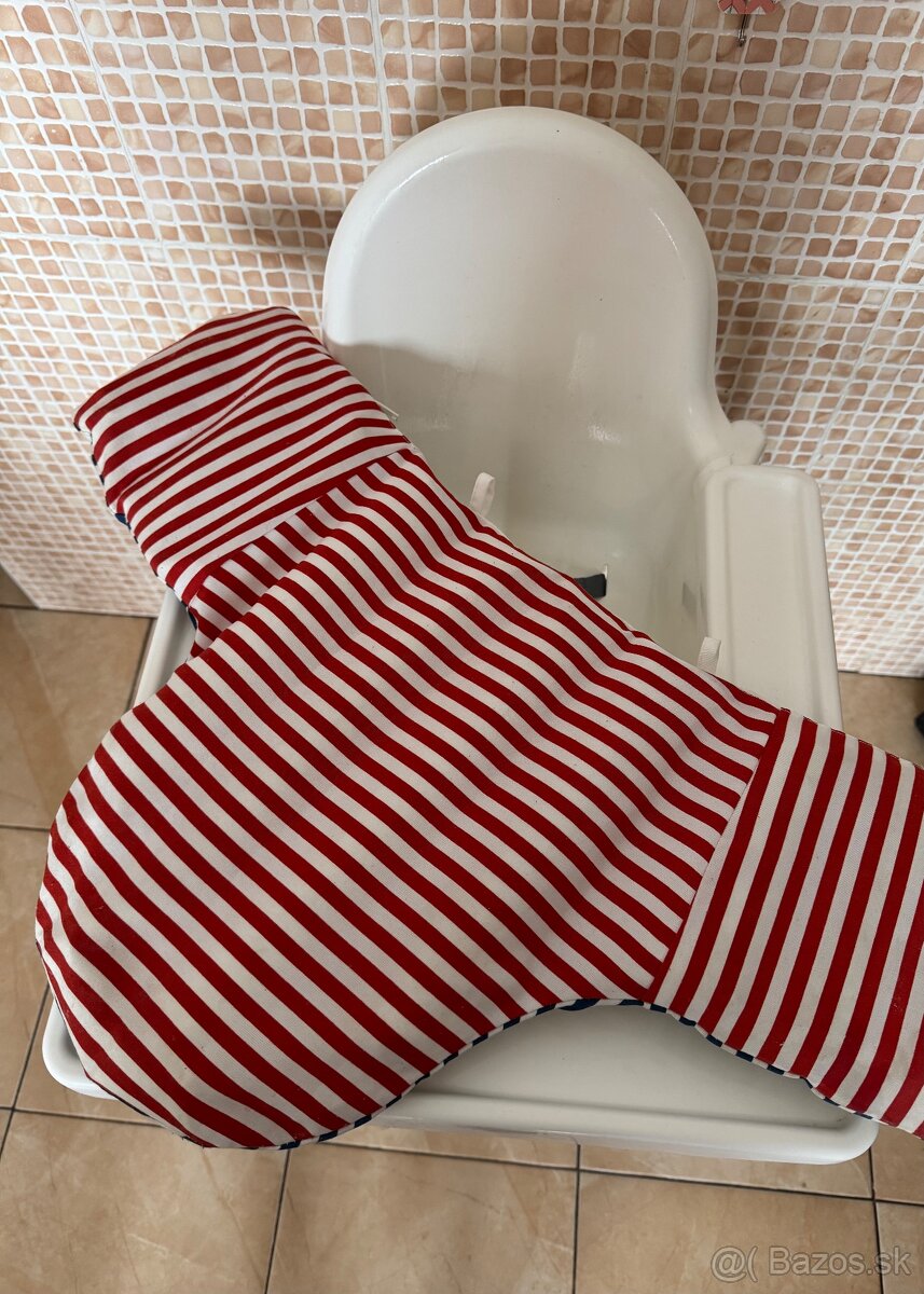 Postieľka+ dve jedalenske stoličky - 6