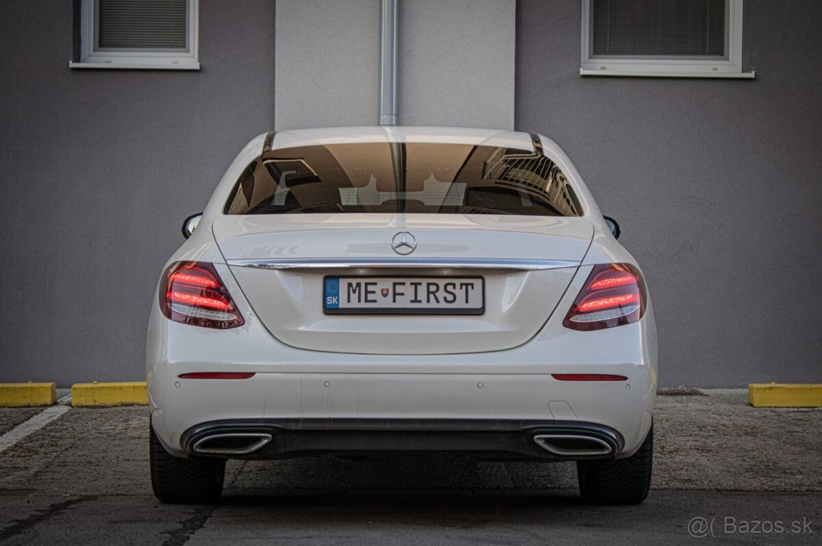 Mercedes-Benz E trieda Sedan 200 D TOP STAV - 6