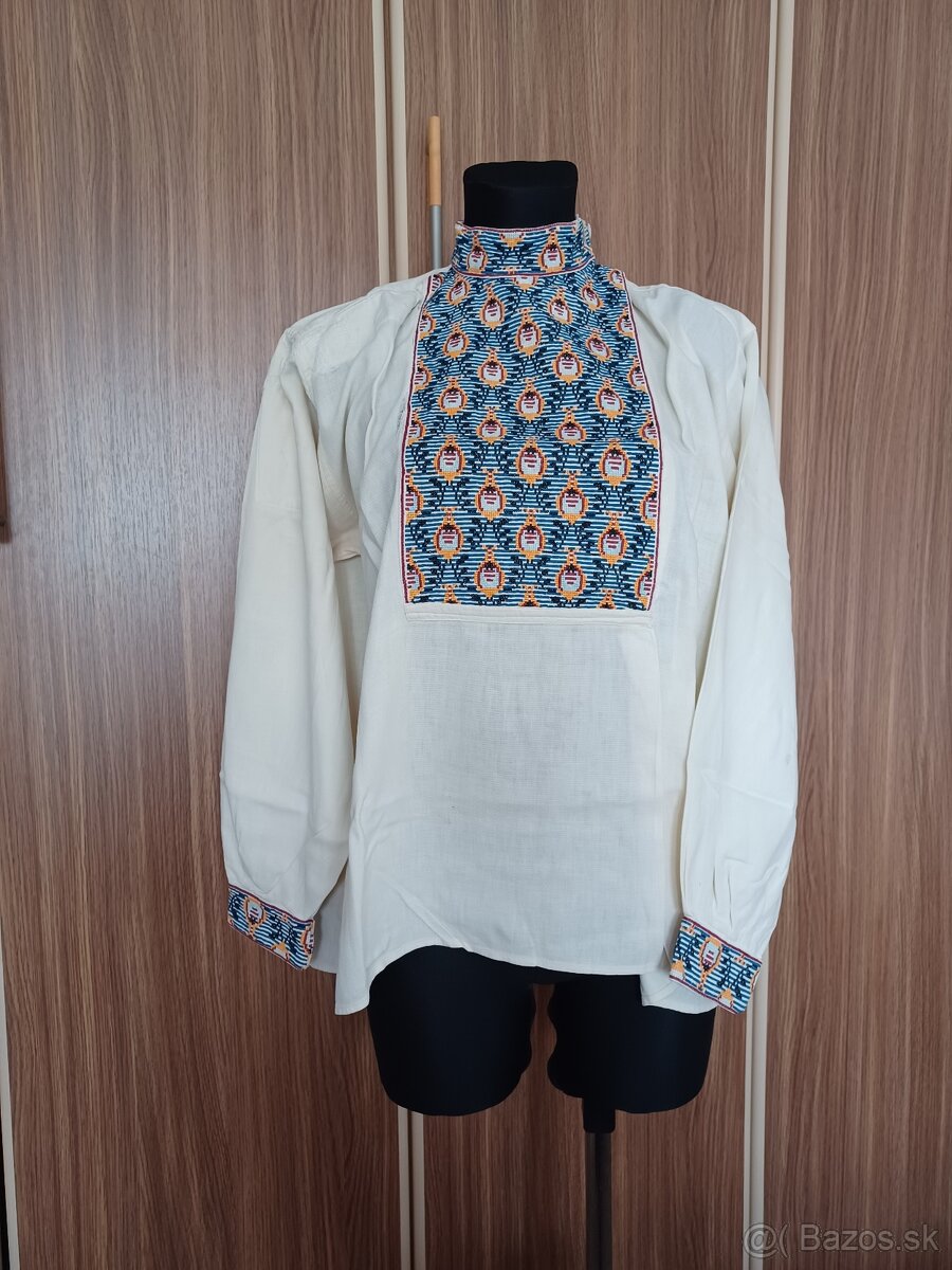 Klenovec- folklórne košele - 6