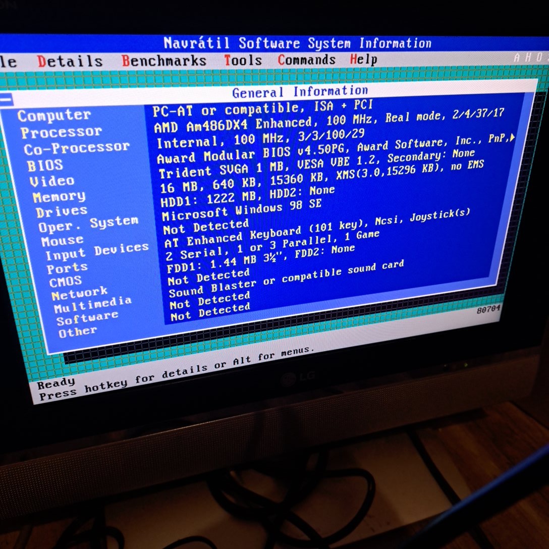 stary pocitac AMD 486dx4 100 - 6