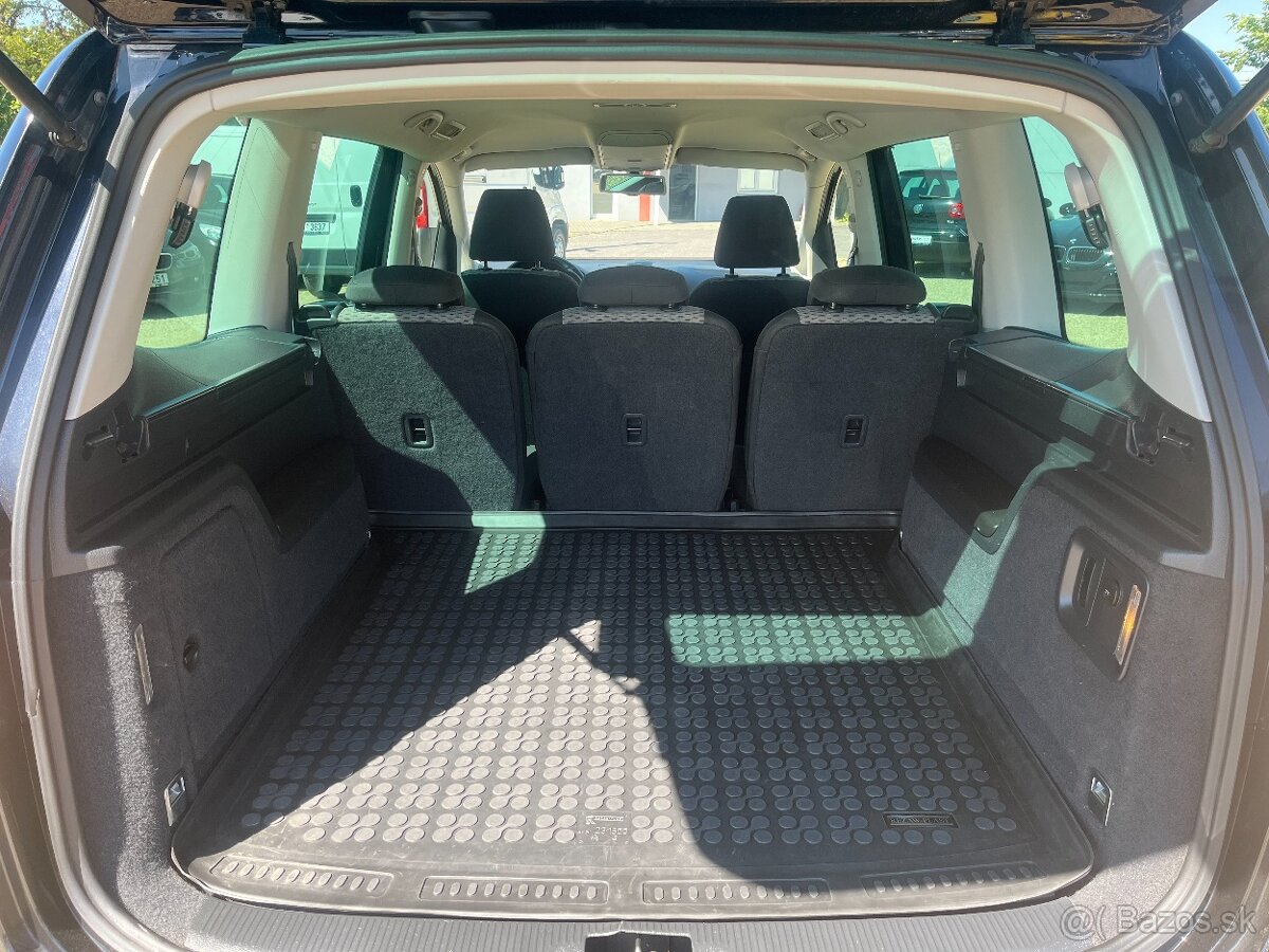 Volkswagen Sharan, 2.0TDI 85KW7.Míst - 6