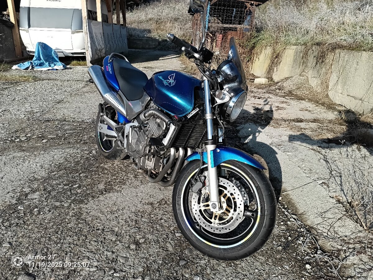 Honda Hornet 600 - 6