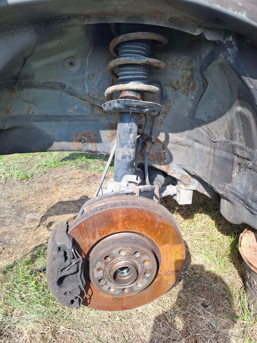 Predne tlmiče VW Passat B6 - 6