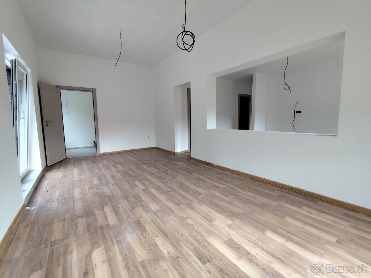 Štvorizbový byt so záhradou na predaj v Spišskom Bystrom - 6