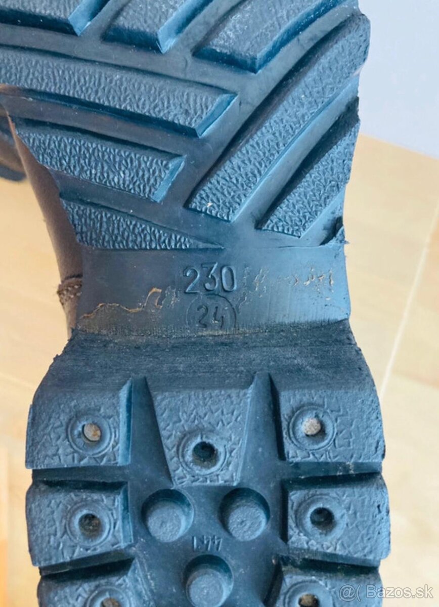 Predám kanady vz 60 veľkosť 24 - 6