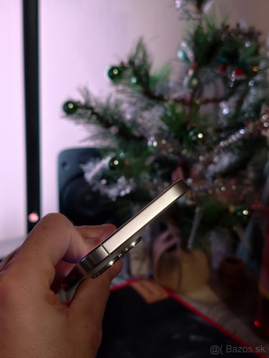 iPhone 16 Pro Max 256gb predám / vymením - 6