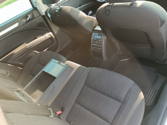 Superb Combi 2.0TDI 103kw DSG - 6