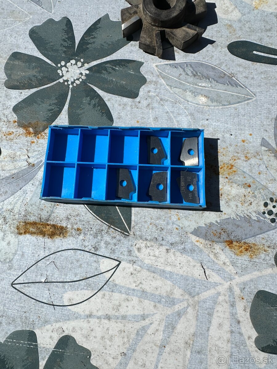 rozne veci do dielne - 6