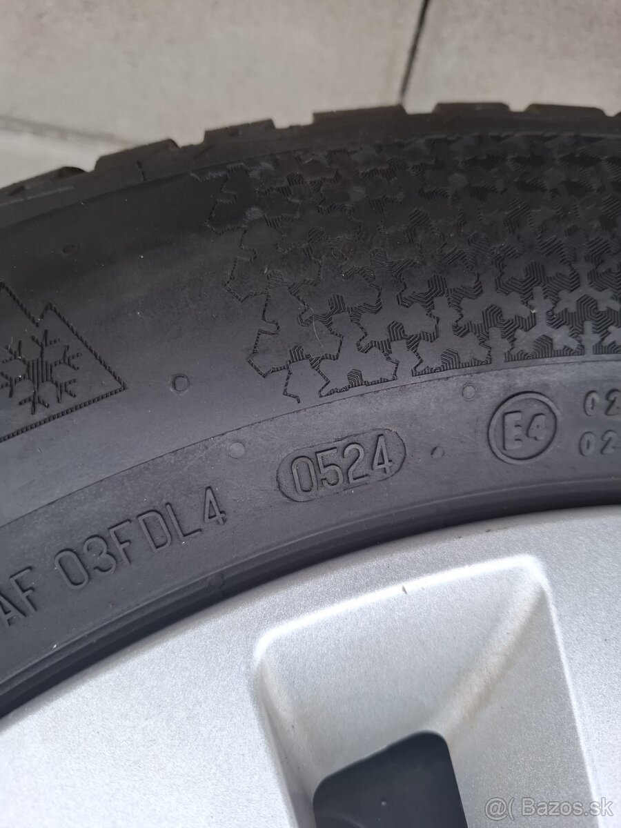 Zimna sada VWGROUP, Continental 215/60 R16,5x112,8 mm, 2024 - 6