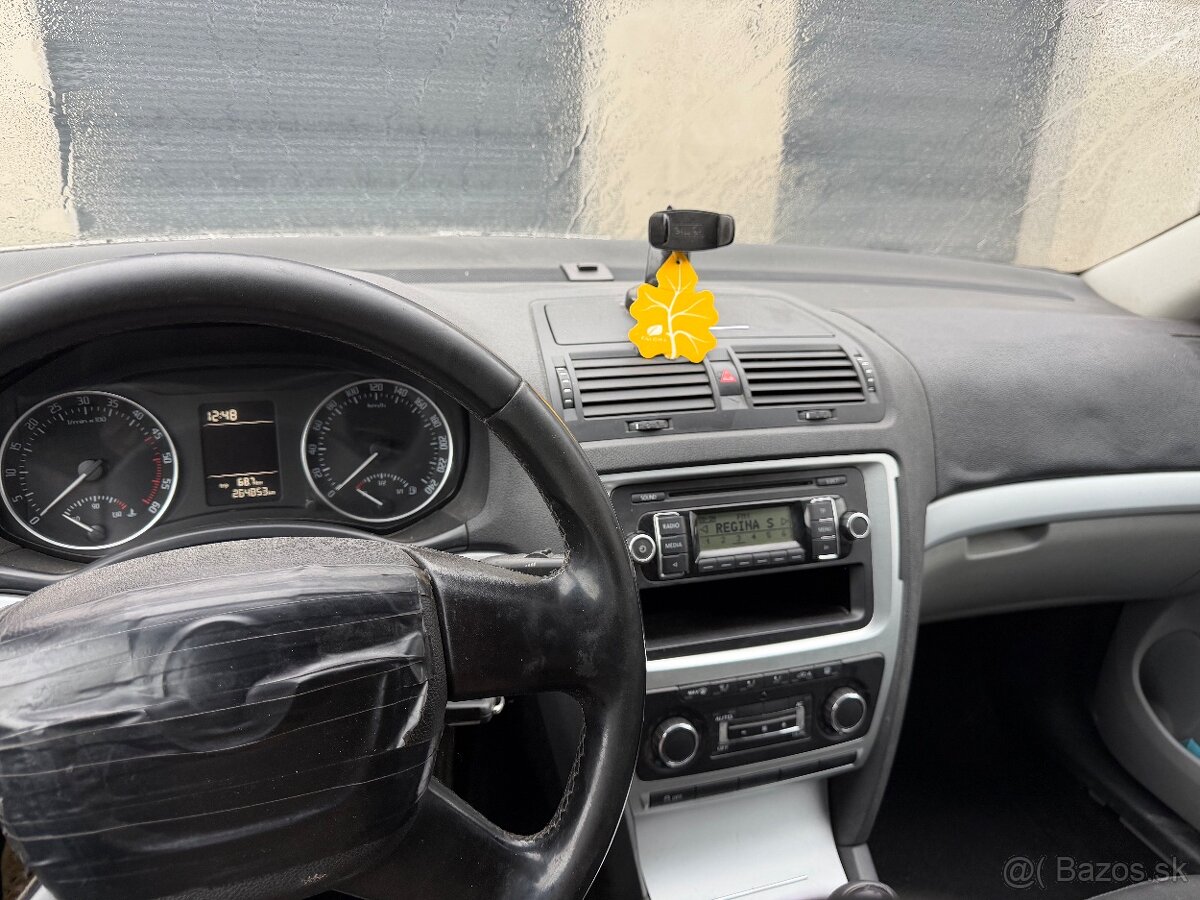 Škoda Octavia Combi 2.0 TDI FL - 6