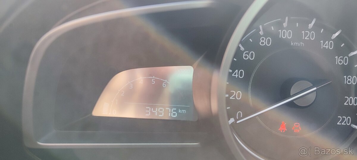 Mazda 2 1,5 Skyactiv- G75 TAKUMI (1/2019) - 6