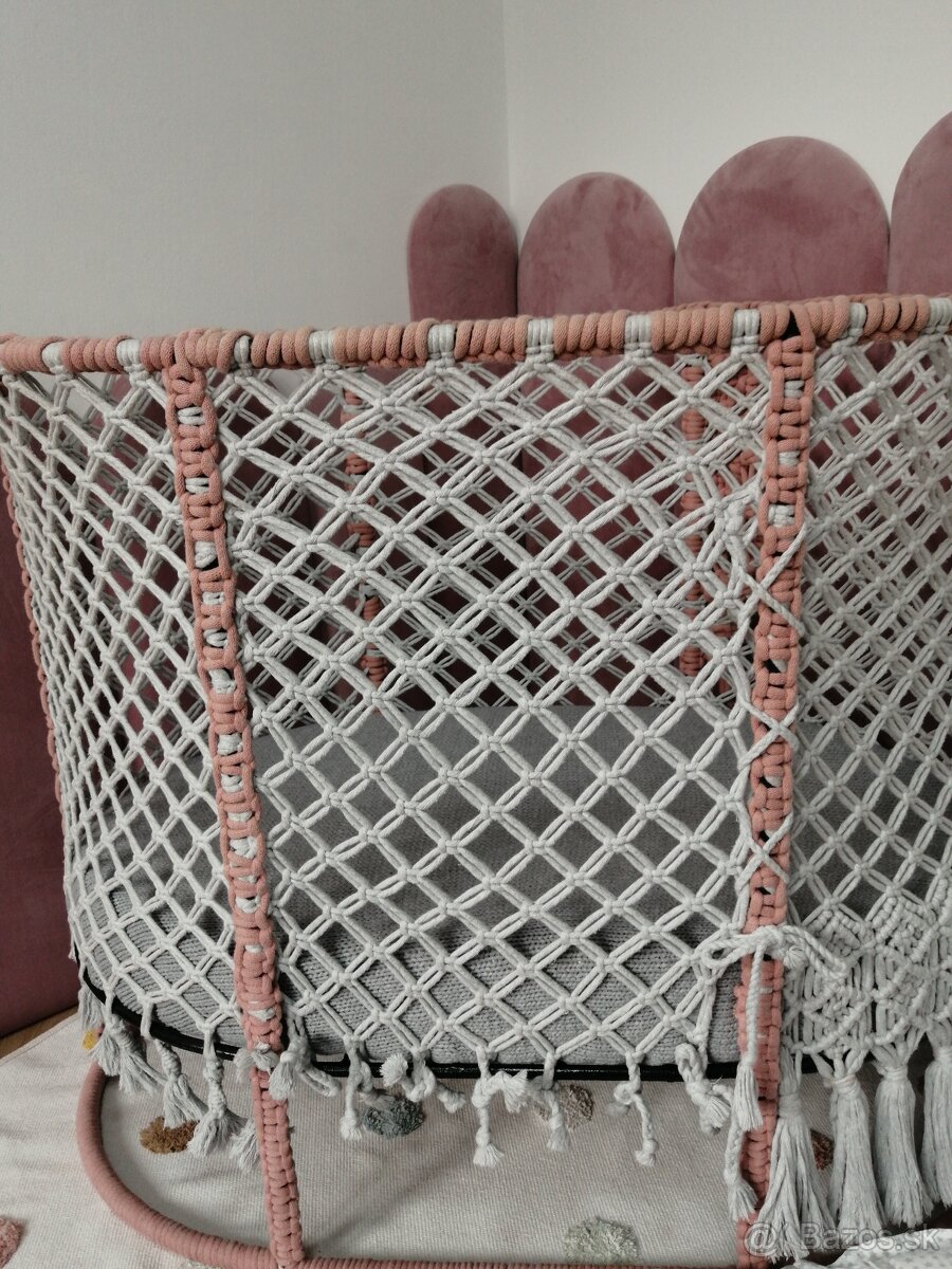 RUČNE ROBENÁ MAKRAME DETSKÁ POSTIEĽKA - 6