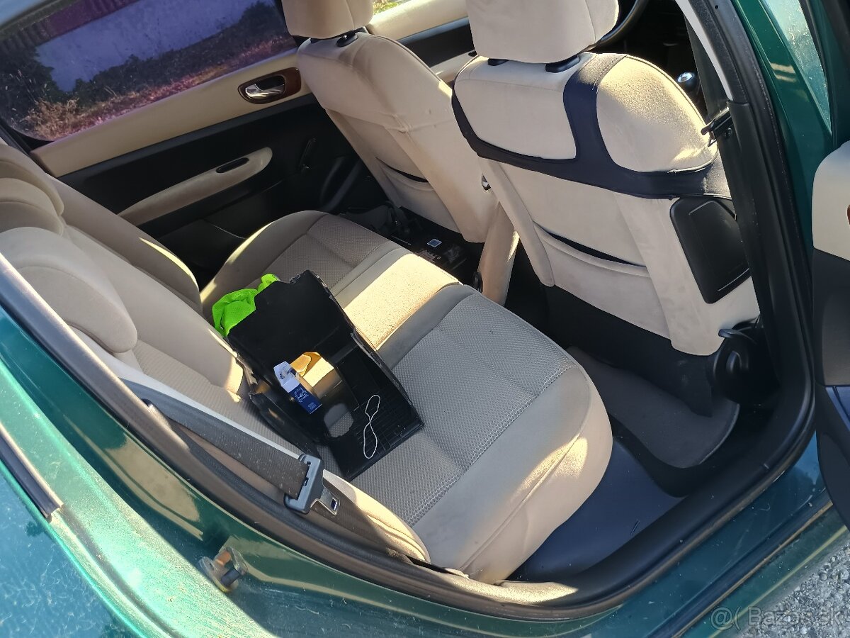 Peugeot 307 1.6 HDI 80kW - 6