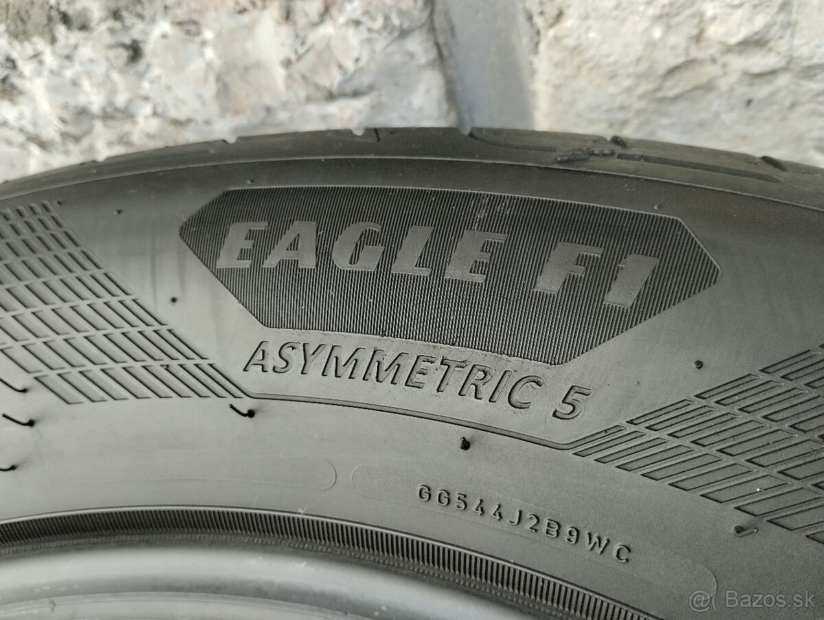 235/55R17 LETNÉ PNEU GOOD YEAR EAGLE F1 - 6