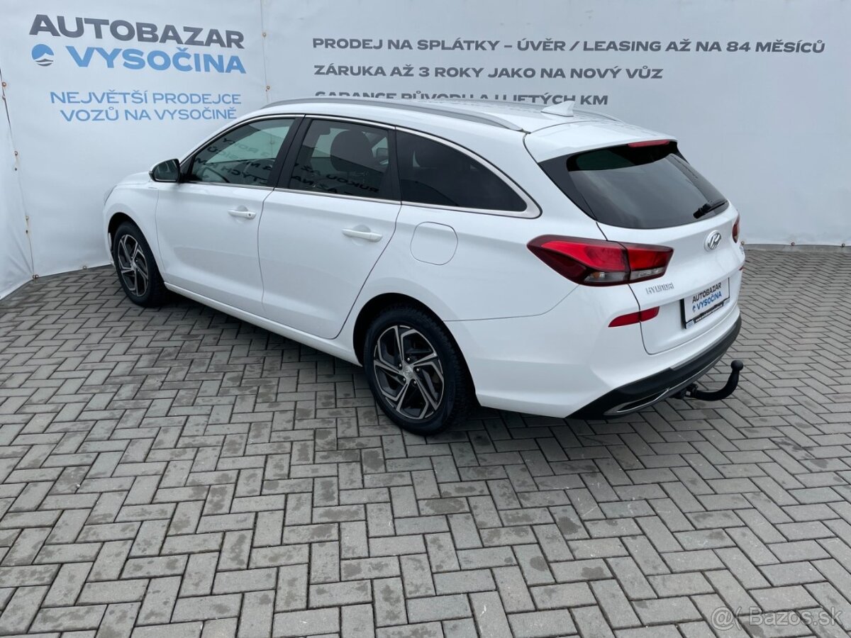 Hyundai i30 Com. 1.6CRDi ČR SMART+ 1.maj Tažné - 6