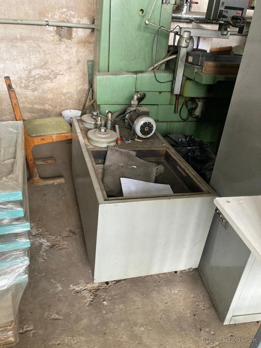 Elektroerozivní hloubička King Spark PULSE (7949) - 6