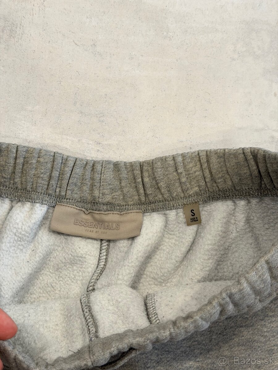 Essentials tepláky šedé - 6