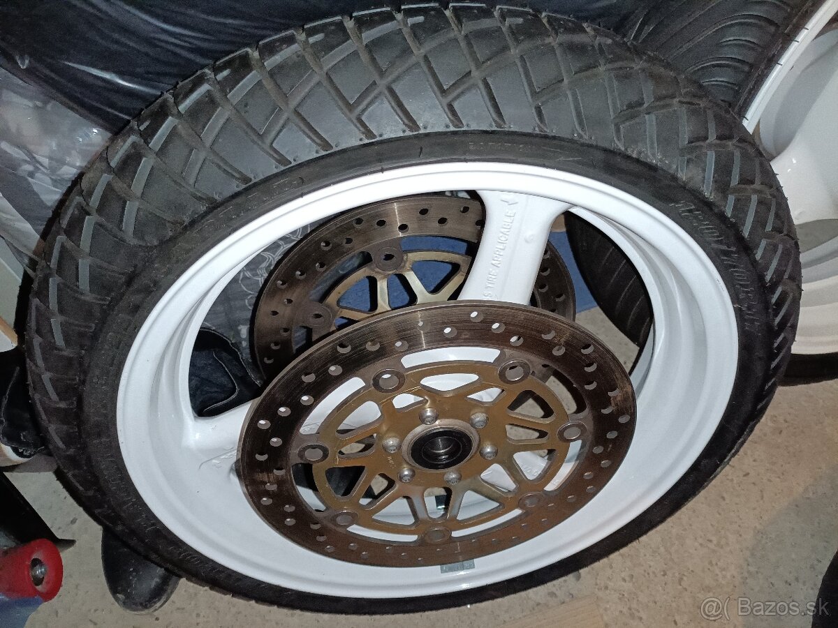 Kolesá CBR 600 f4 - 6