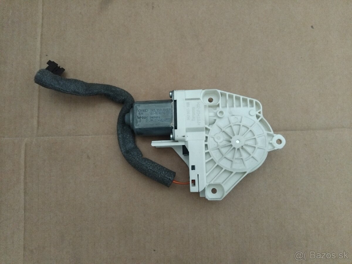 motorček okna Superb 2 - 6