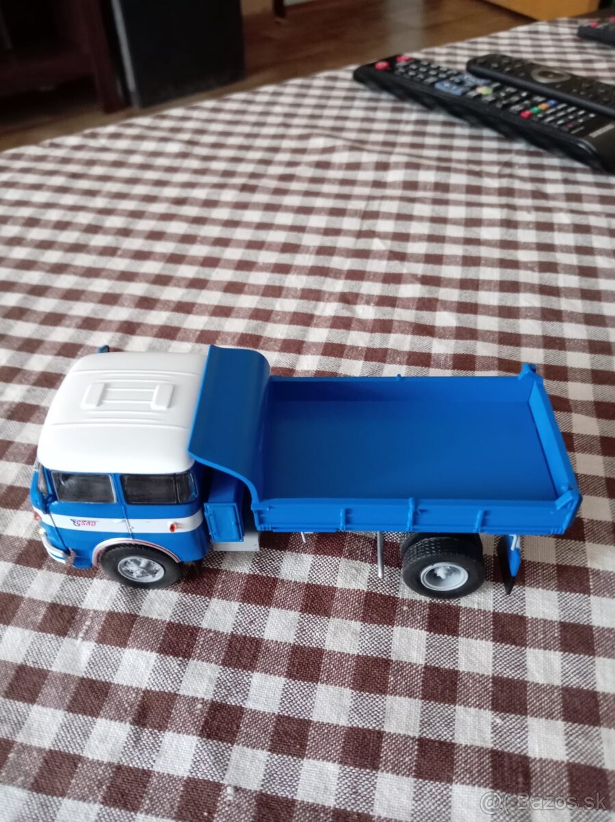 Škoda 706 RTS DeaGostini - 6