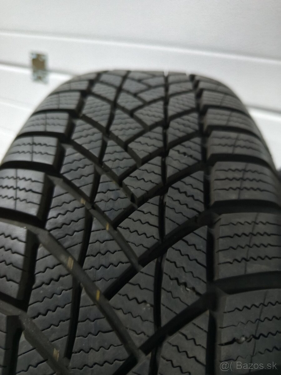R15 195/65 - 6