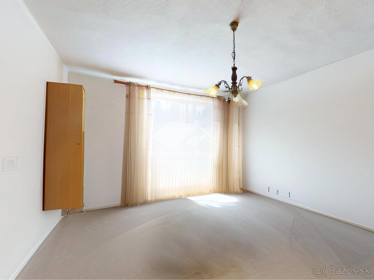 4 - IZBOVÝ BYT + GARÁŽ - ŠTRBA / HLAVNÁ - 6