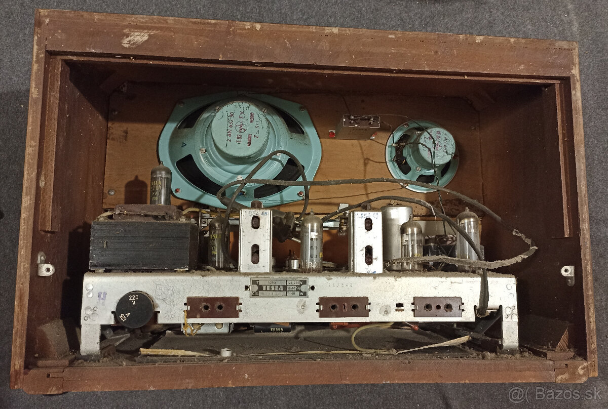 Staré retro rádio Tesla Rondo II, 528A - 6
