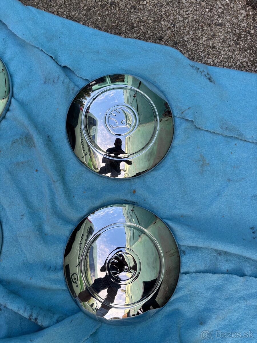 Puklice škoda octavia felicia - 6