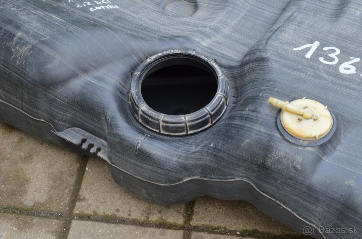 Palivová nádrž Renault Laguna2 - 6