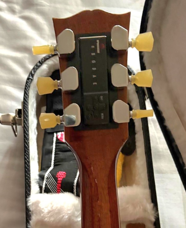 Predám Gibson Les Paul - 6