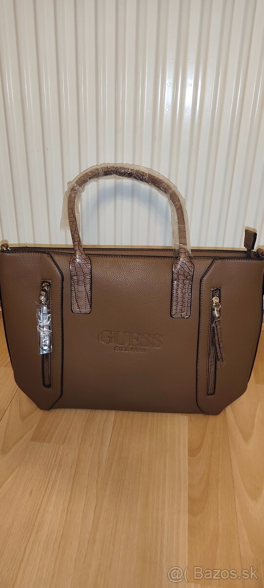 Predám kabelky Karl Lagerfeld a guess - 6