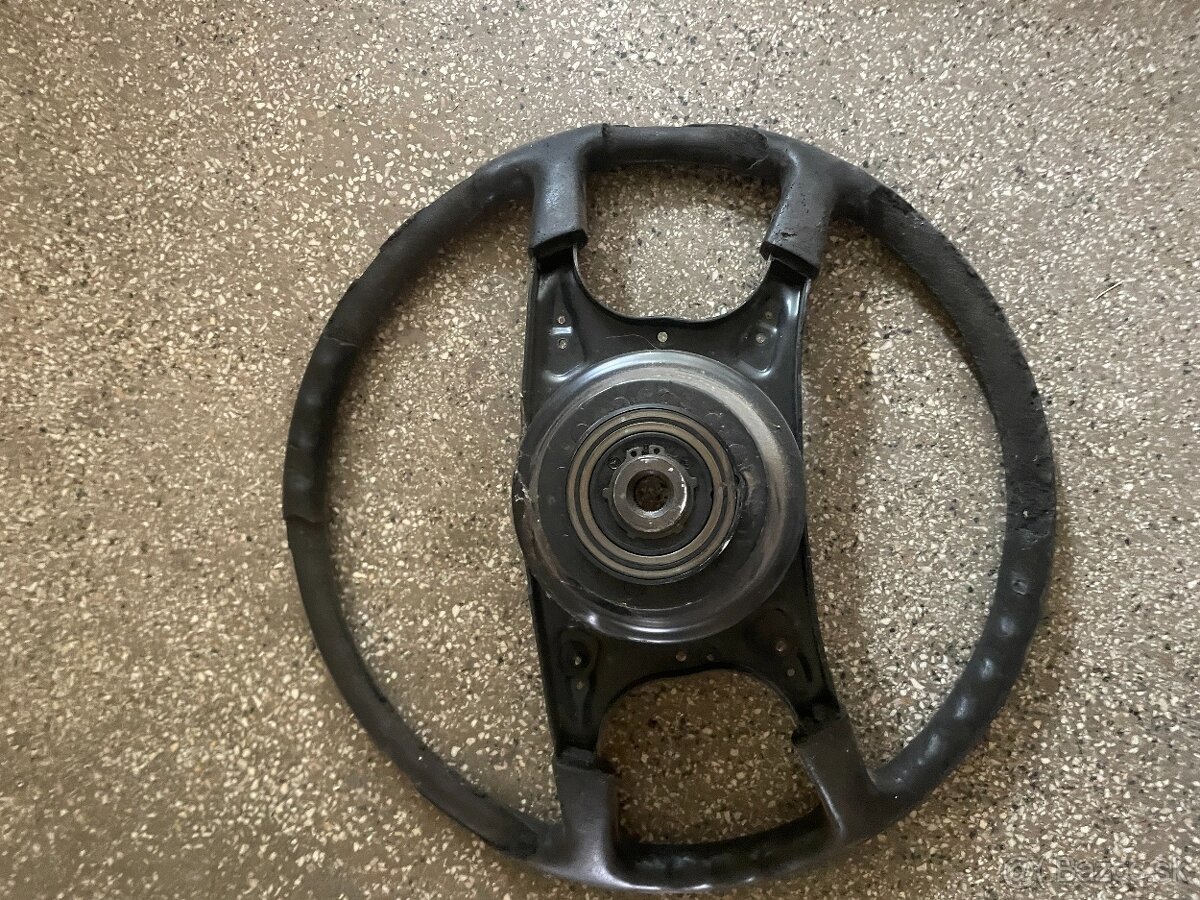 🛞 Predám starší volant Mercedes-Benz – originál W123, W115 - 6