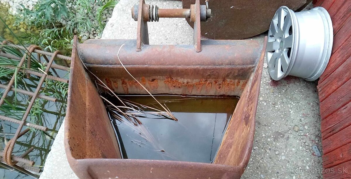 Lyžica na traktorbáger Newholland B115 - 6