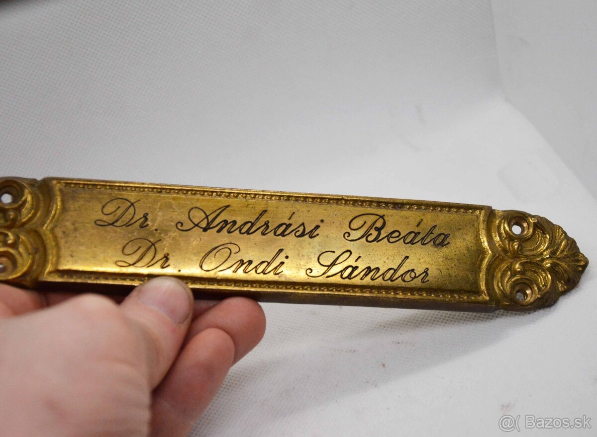 Stará mosadzná menovka 21x3,8cm - 6