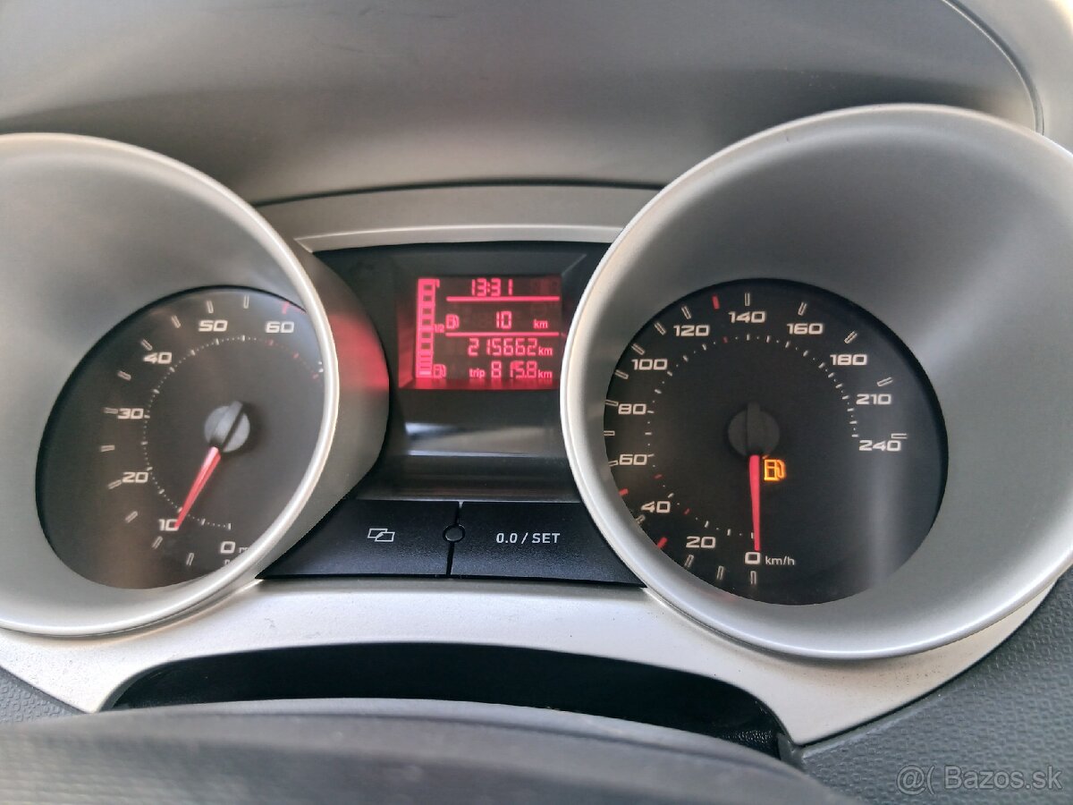 Predám seat ibiza - 6